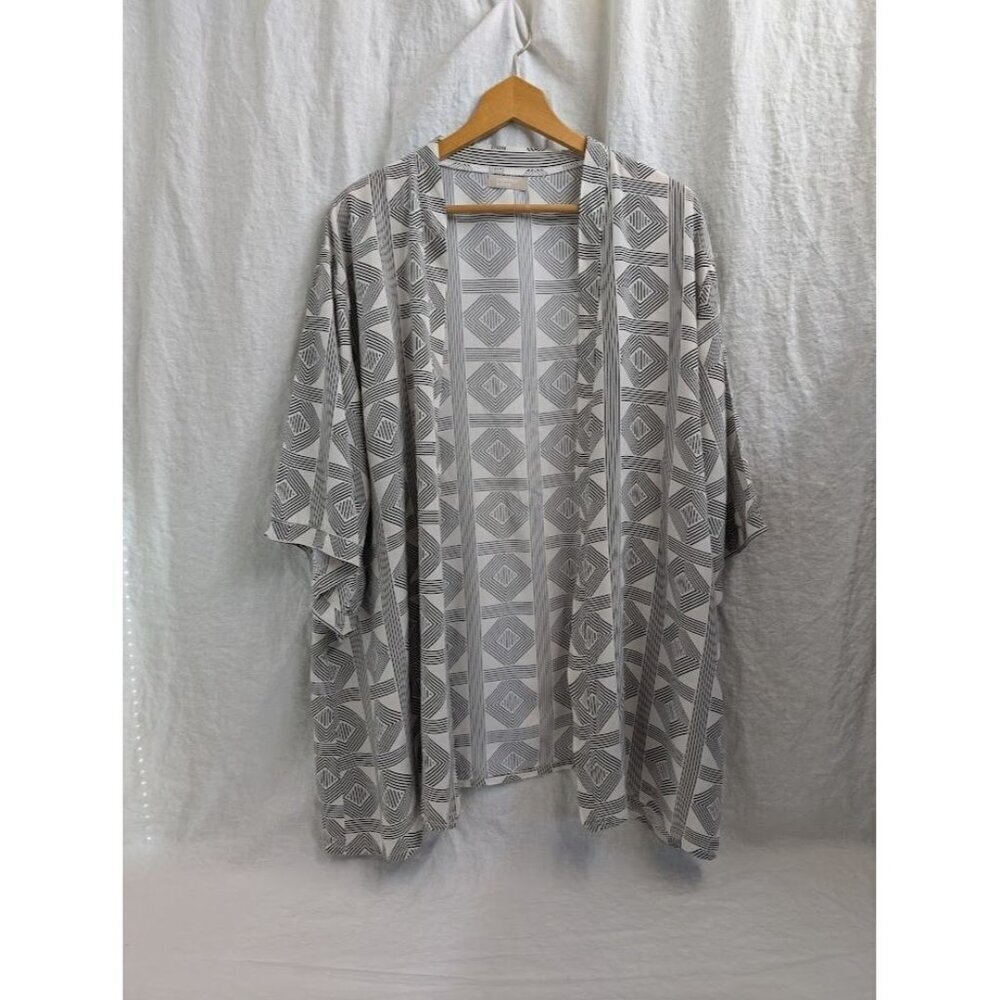 Summer Rose kimono style swim suit cover beach travel black & white geometric V3
